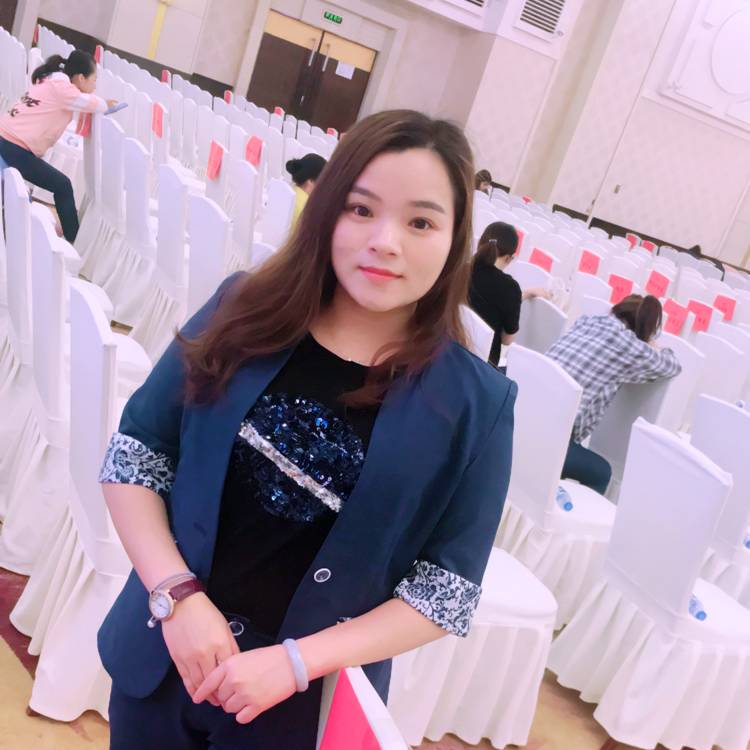 纪子的照片
