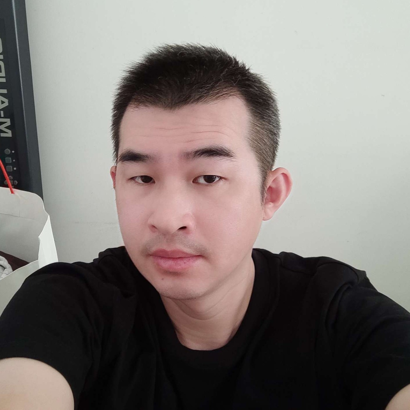 沉静深拥123的照片