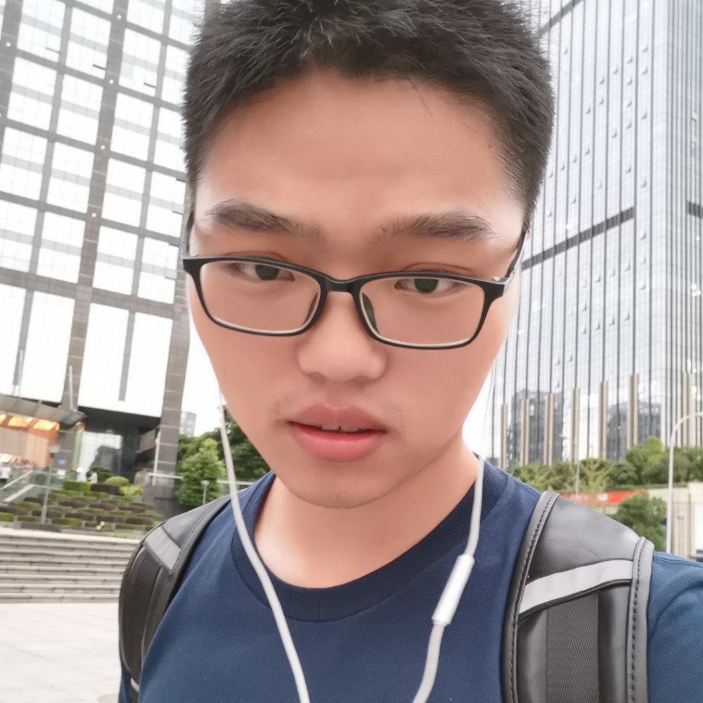 抗火小哥的照片