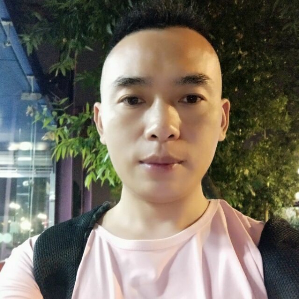 清曲方曾经的照片