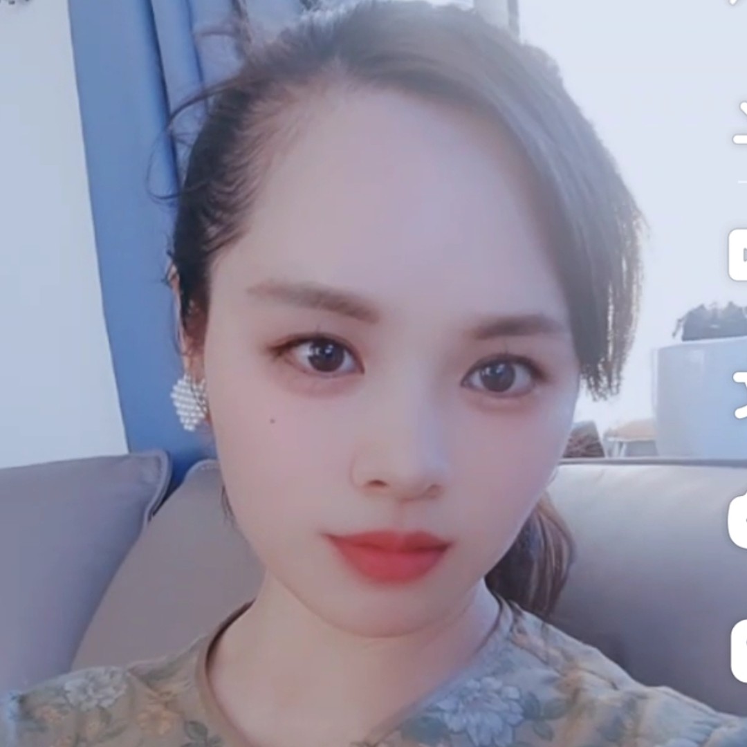 张琳的照片