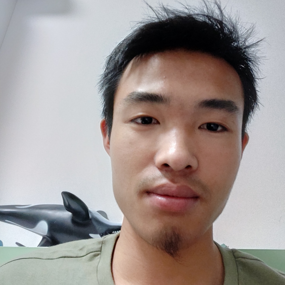 生动挽手故事的照片