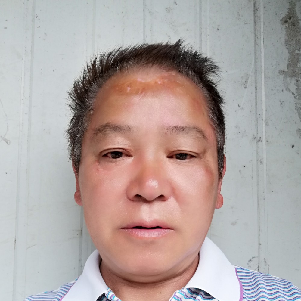 锦瑟还玩命的照片
