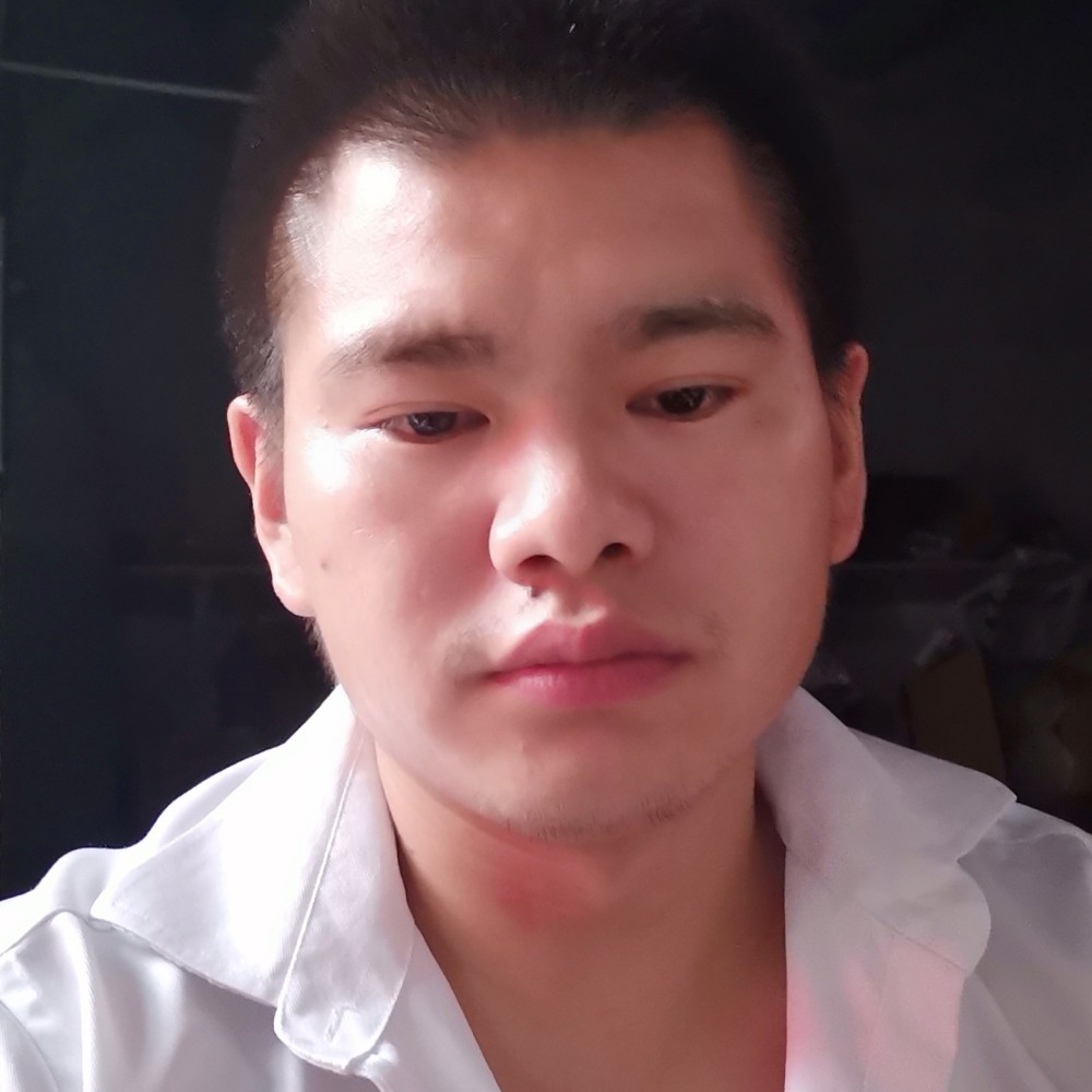 风趣的路人的照片