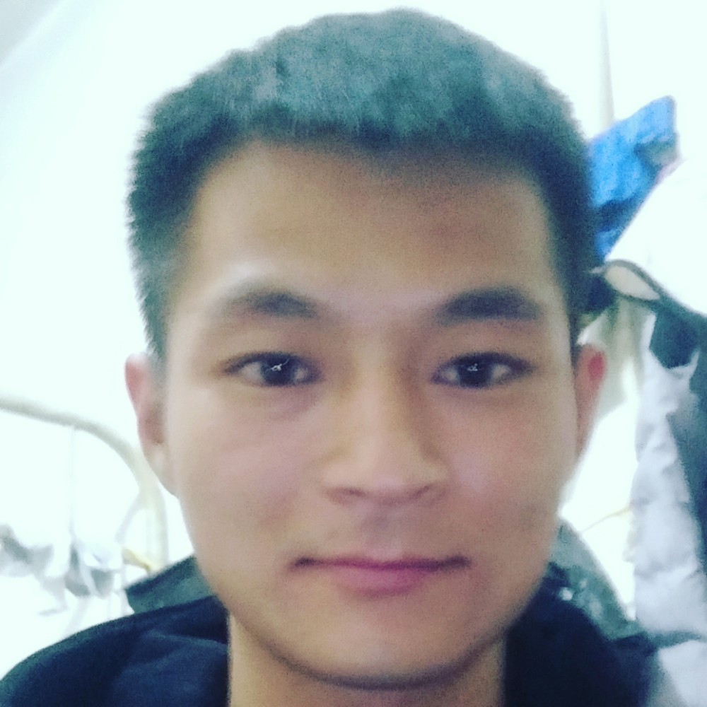 乌冬面用甜美的照片