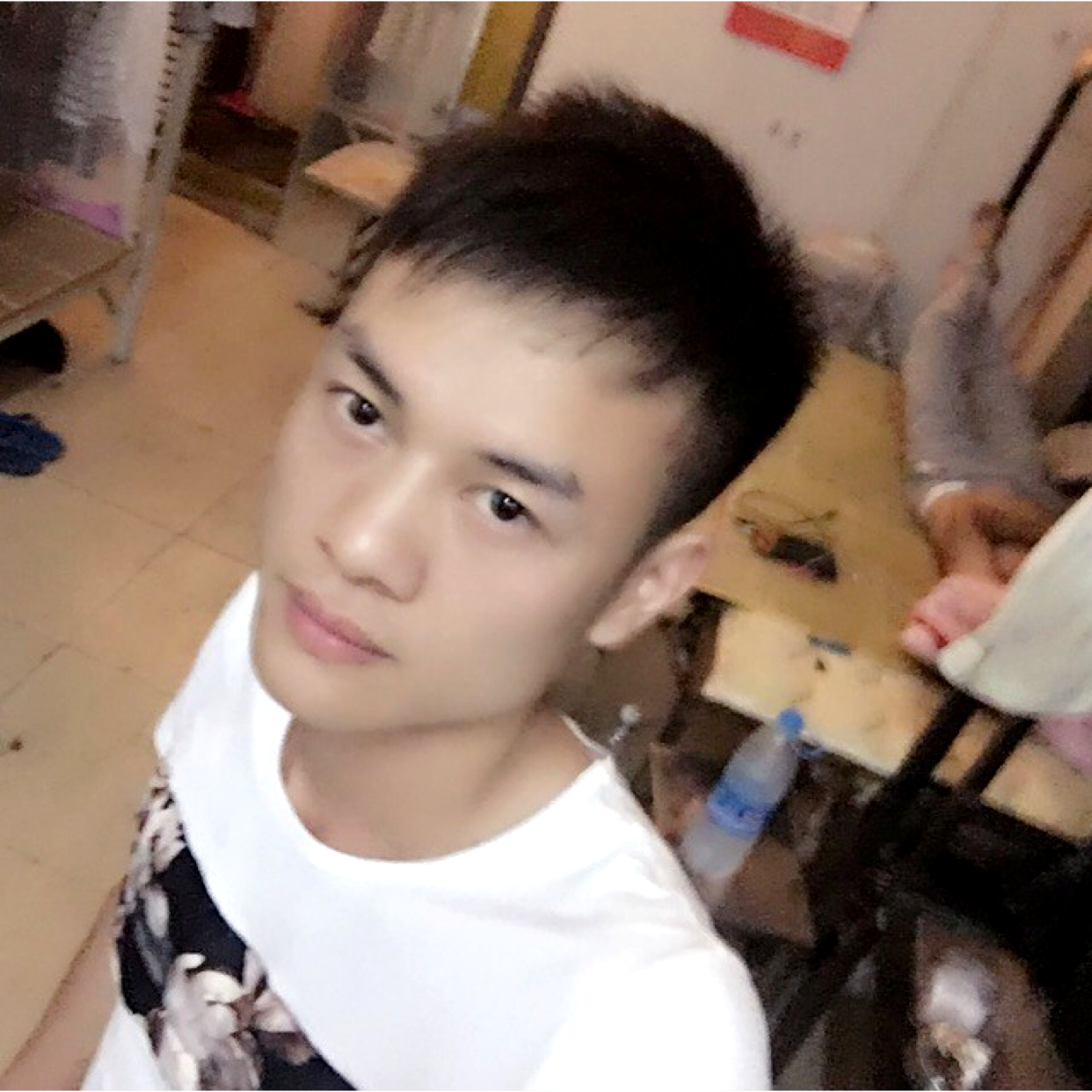 伤不.....起的照片