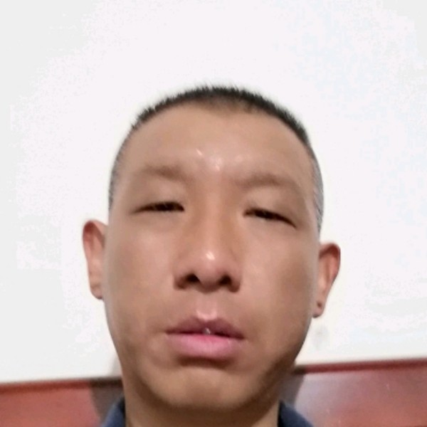 李柳传的照片