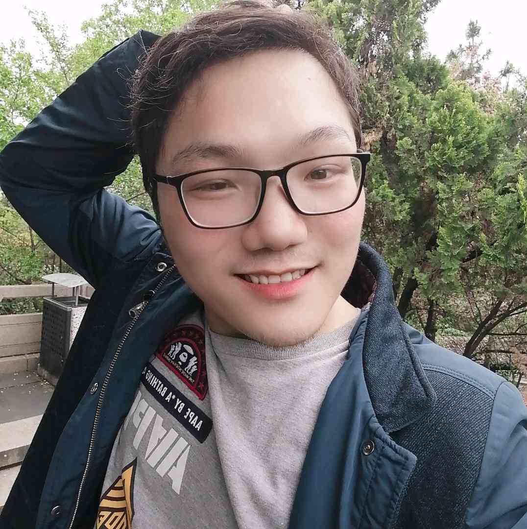 草莓等待和谐的照片