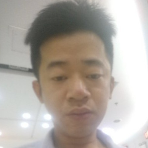 鲍钦钰的照片