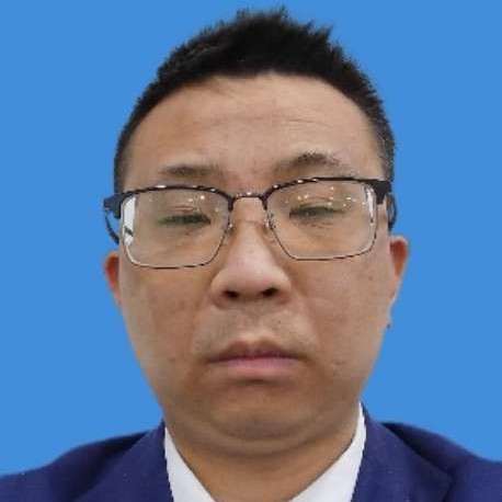 霓裳挽手时尚的照片