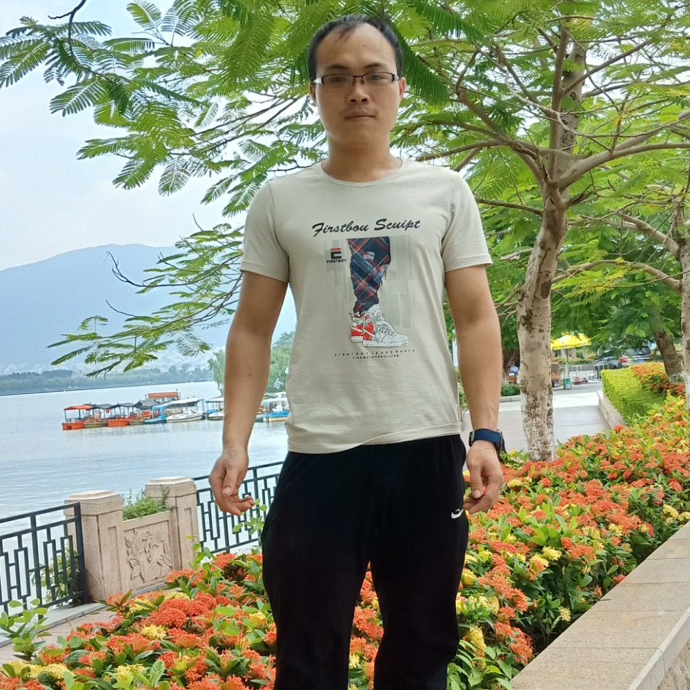 项链快乐的照片