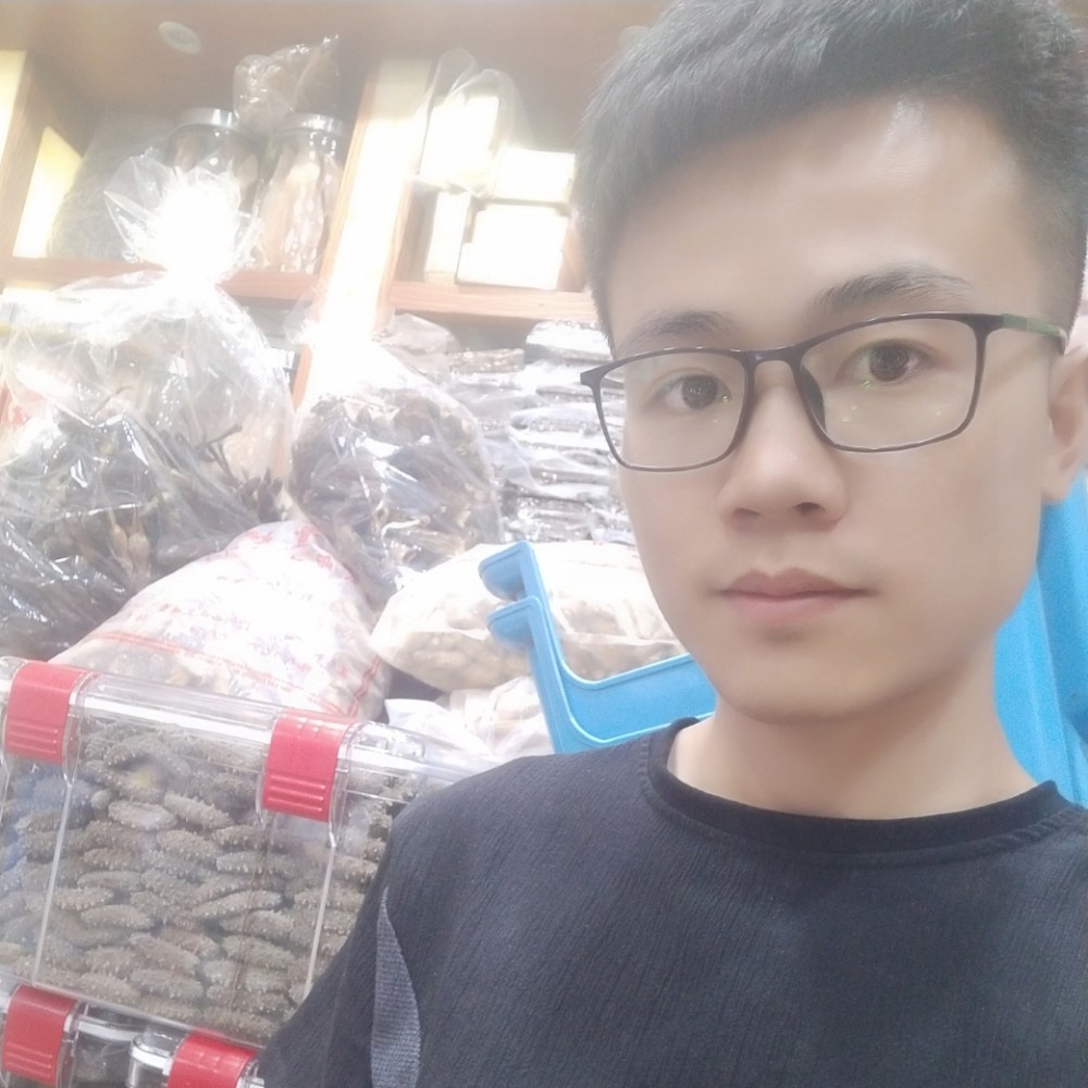 香烟挽手漠然的照片