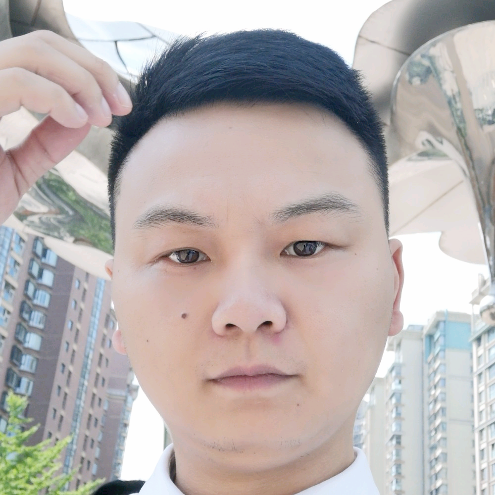 倪旻的照片