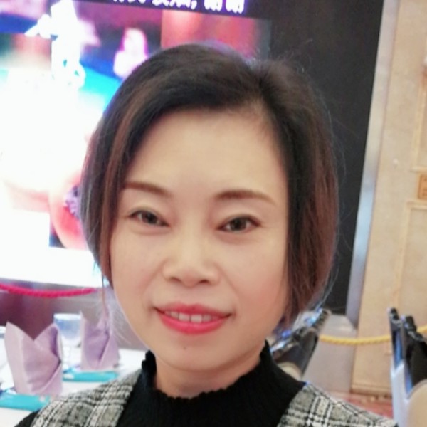 邓玉的照片