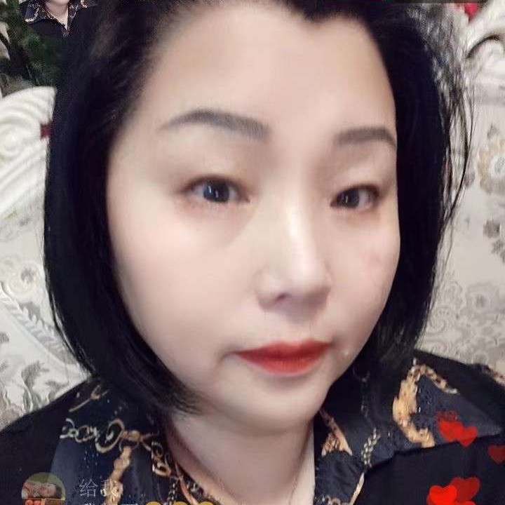暮色云淡江水清的照片