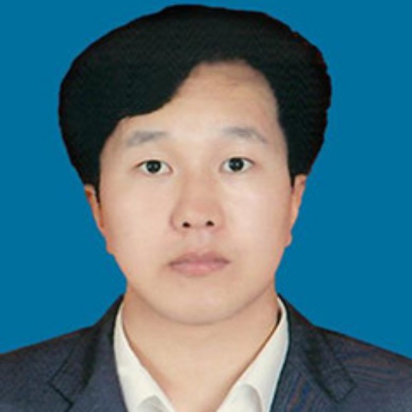 王达鹏的照片