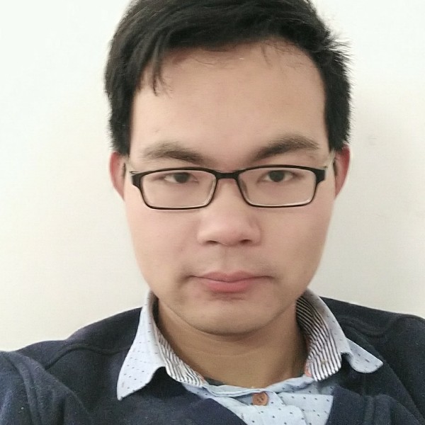 黑锅123的照片