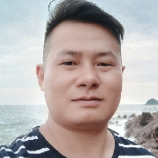 黄侦勇的照片