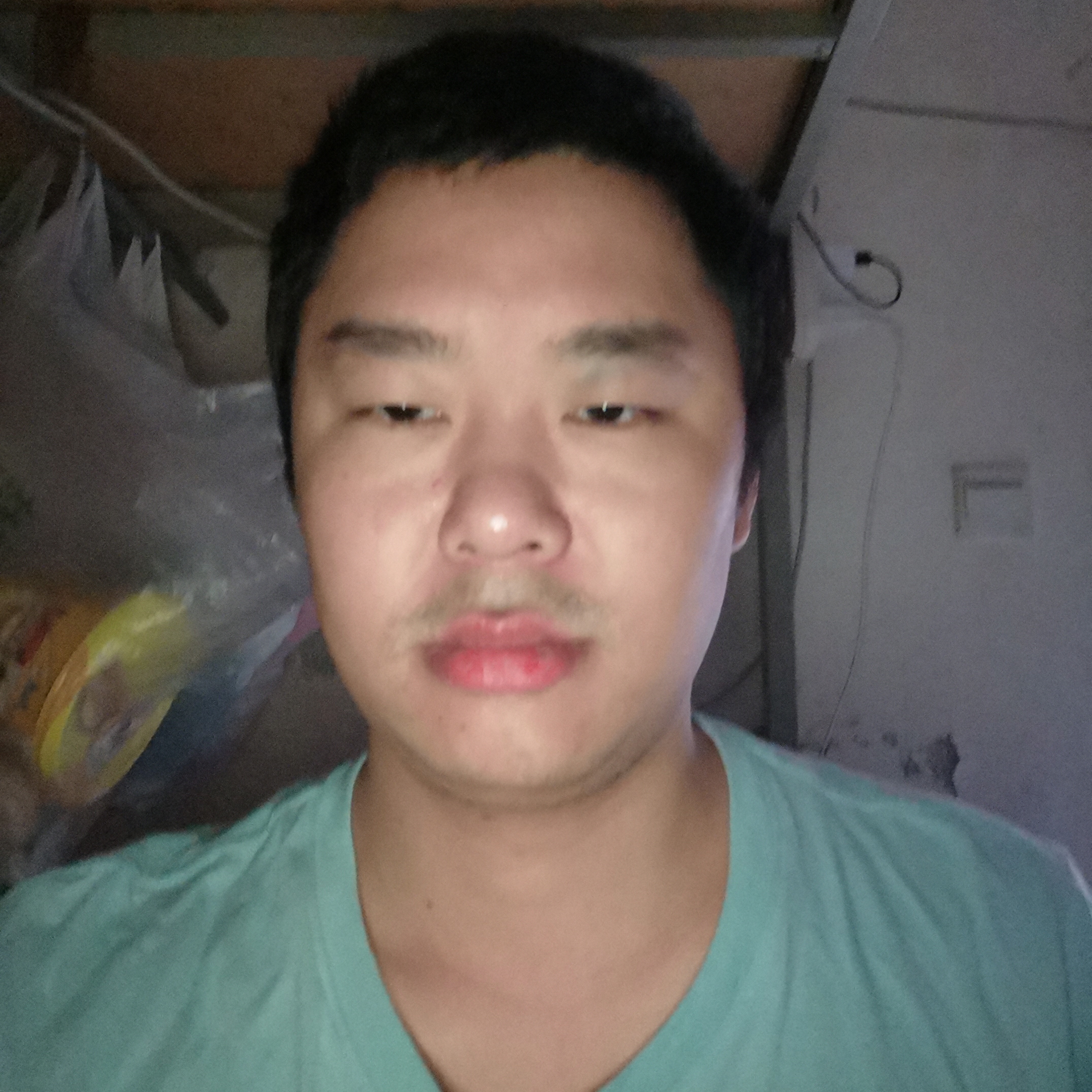 淡然爱恋云朵的照片