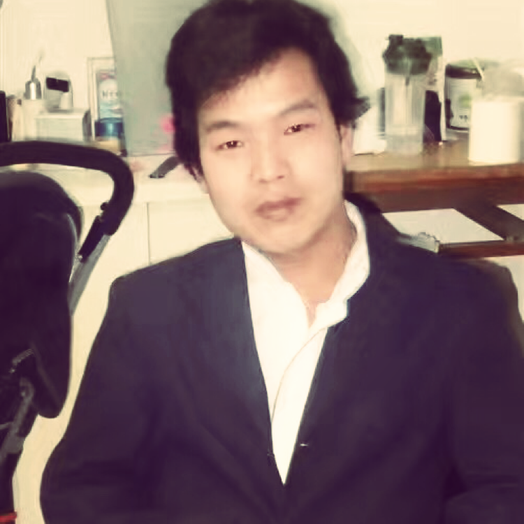 拜托闹够了的照片