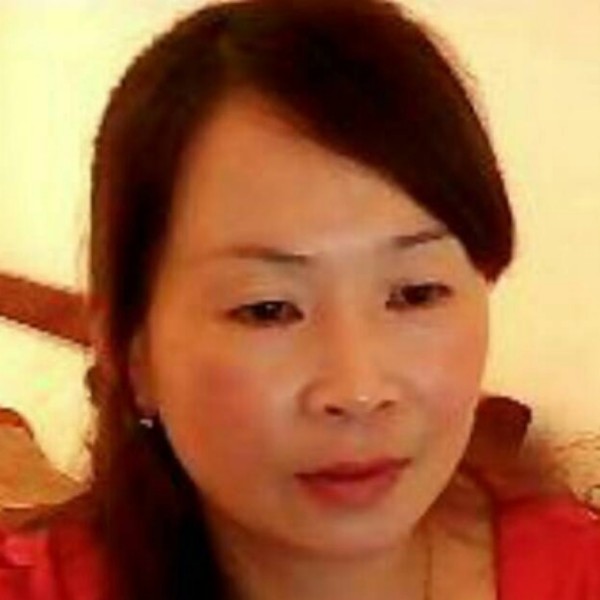 铃铛回眸爱听歌的照片