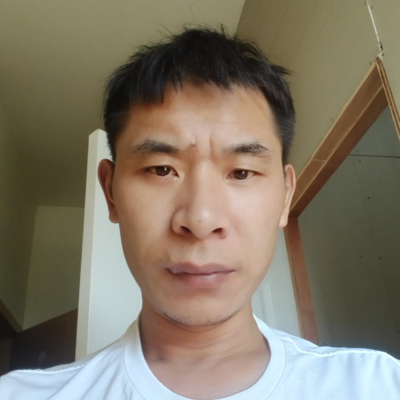 易德勇的照片