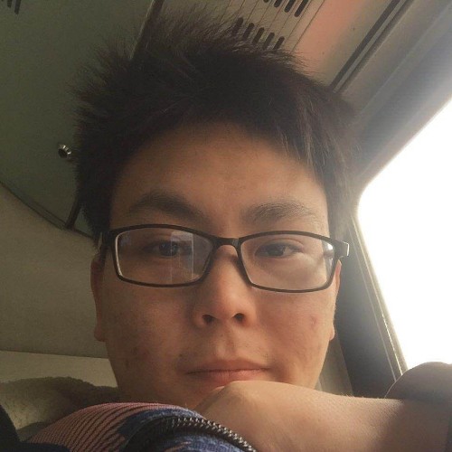 Pretend的照片