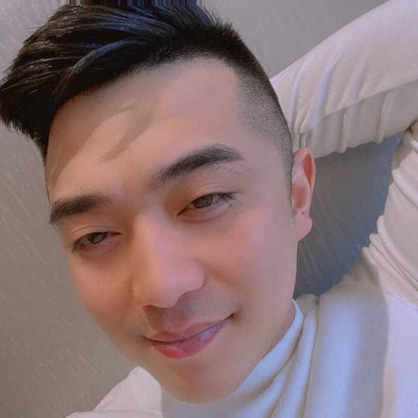 蘩藜的单纯的照片