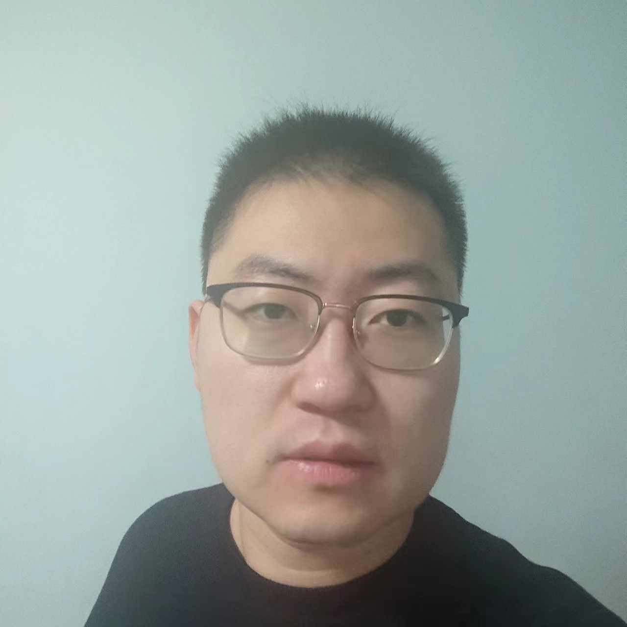 高航的照片