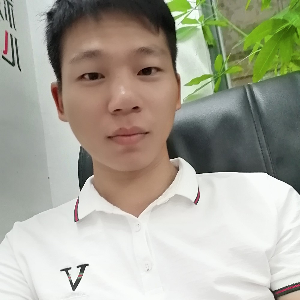 小巧回首星雨的照片