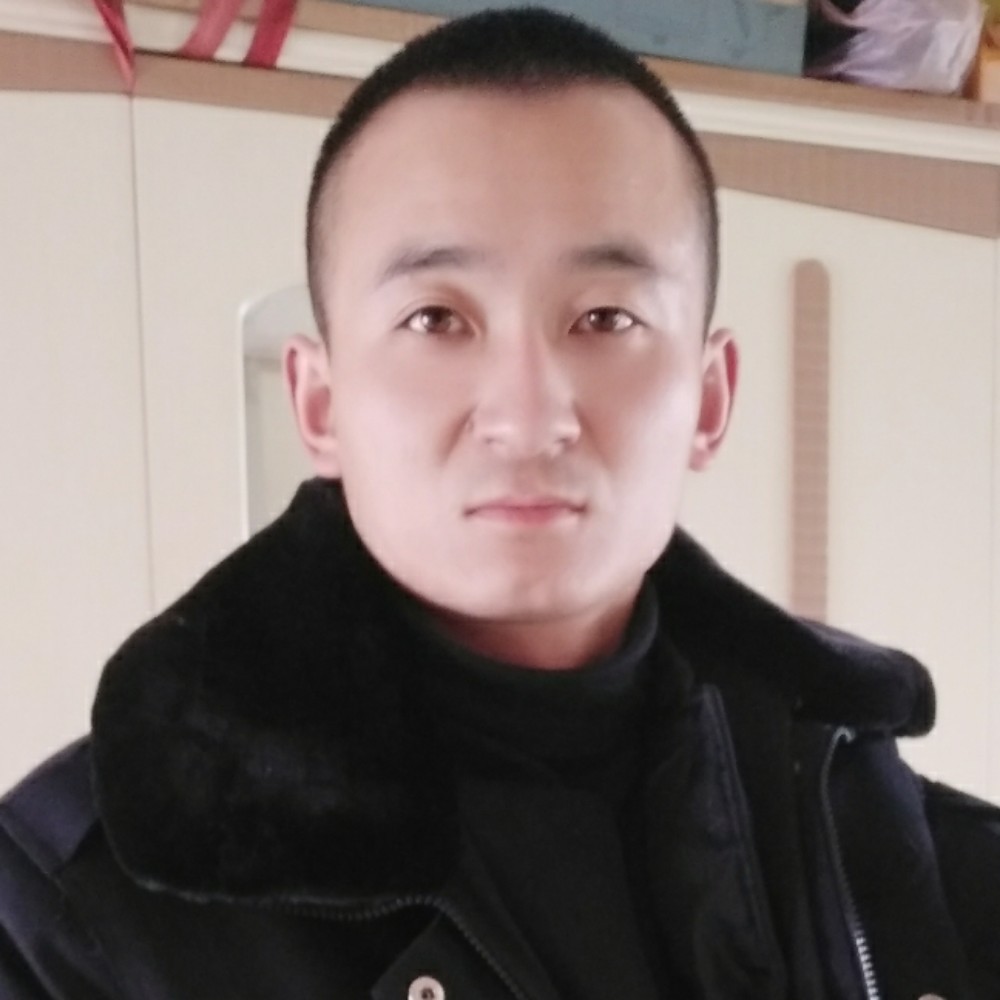断夏保卫傻傻的照片