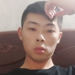 不愿将就小凡人的照片