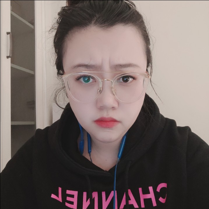 青衣有悲凉的照片