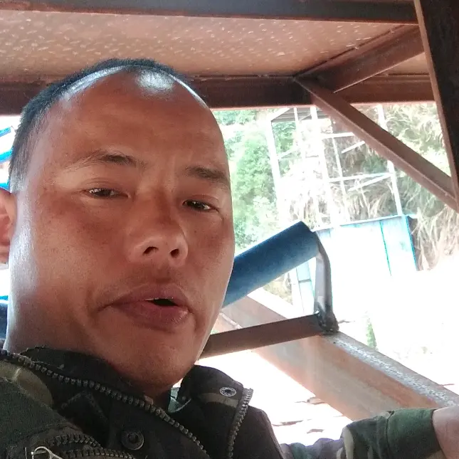 文静拾忆暖光的照片