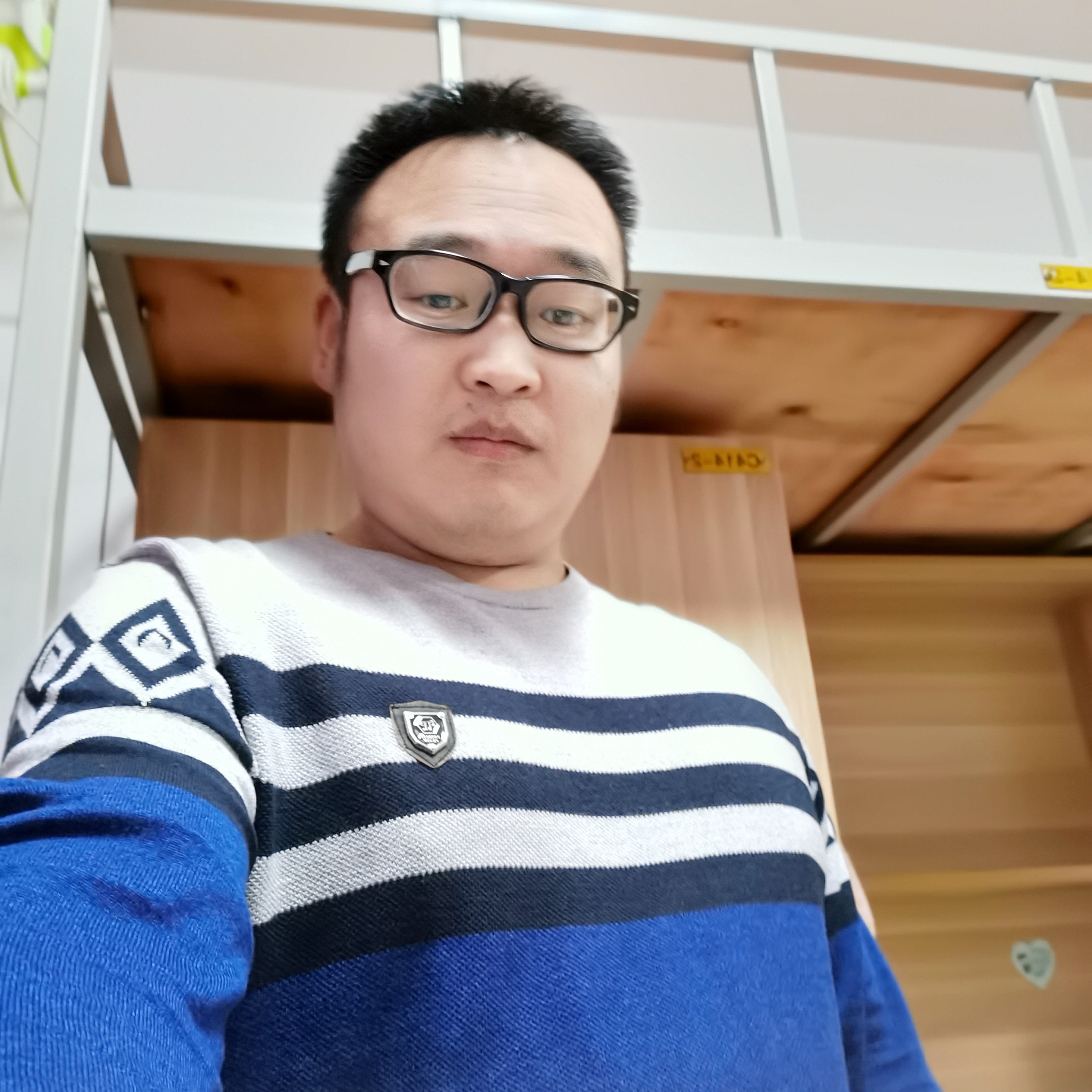 故事請还单身的照片