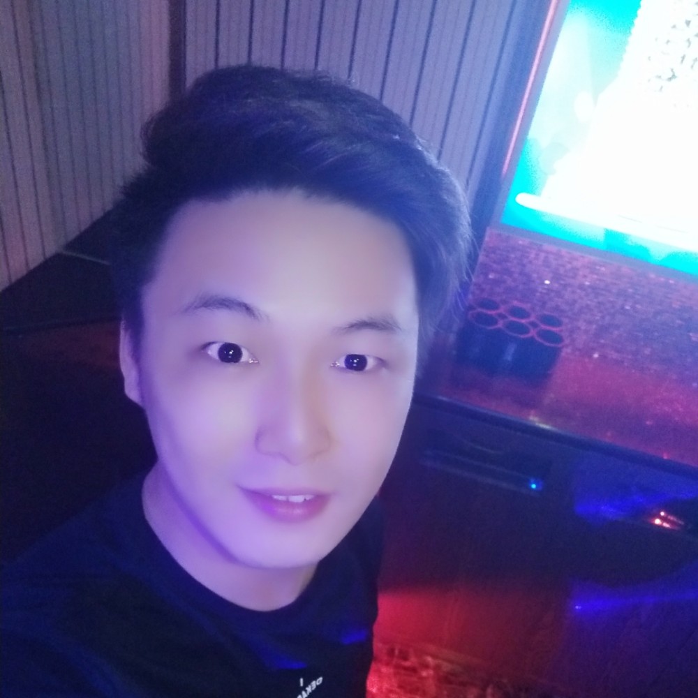 梅淑初的照片