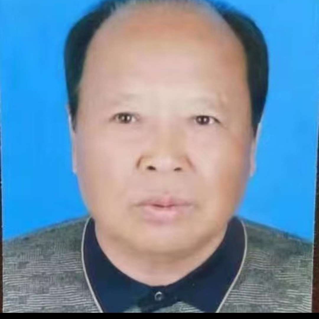 闫西建的照片