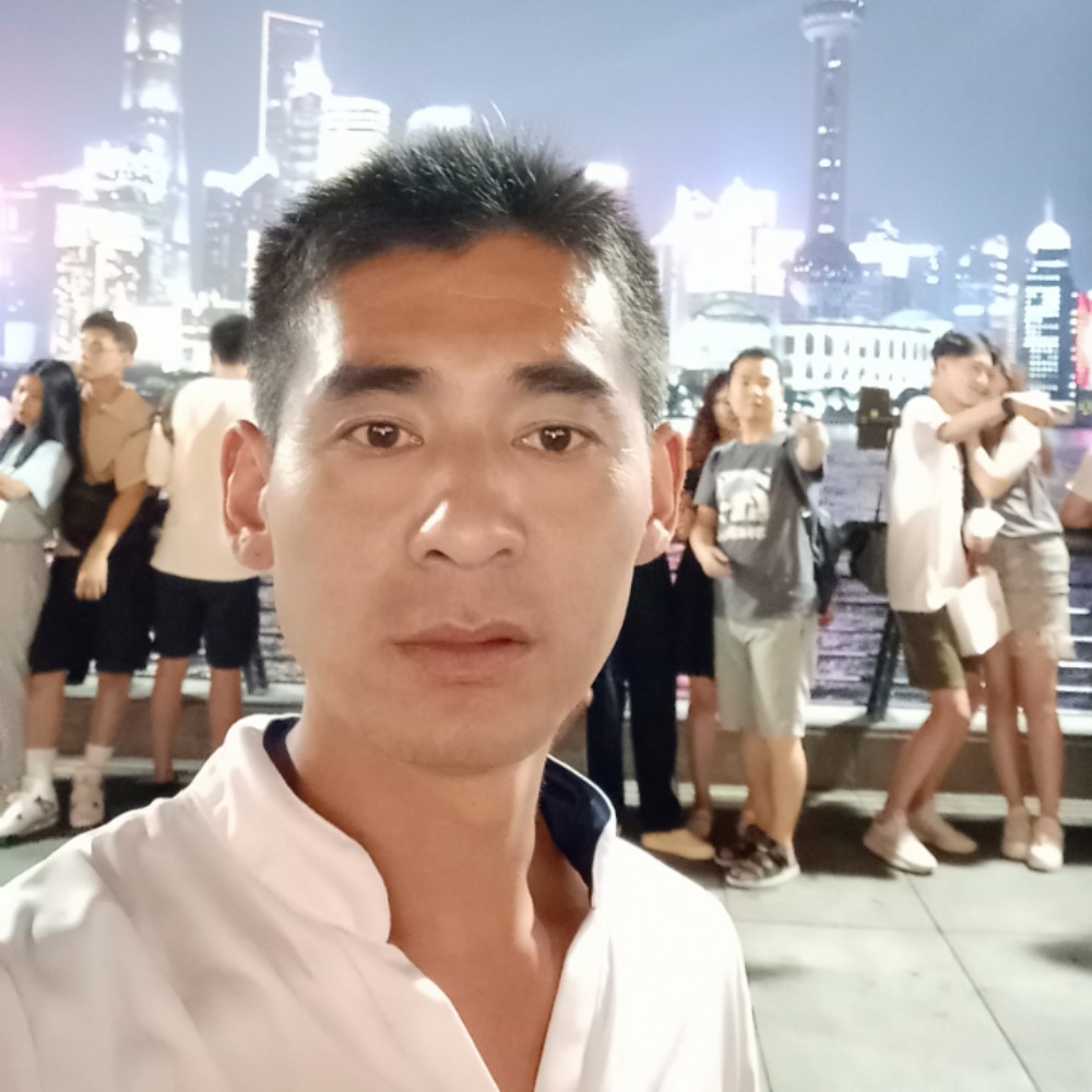 眼睛最后的的照片