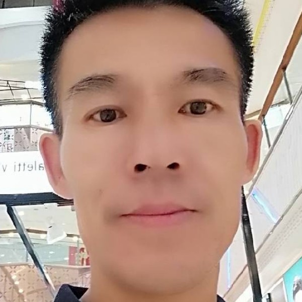 无可取代的苗条的照片