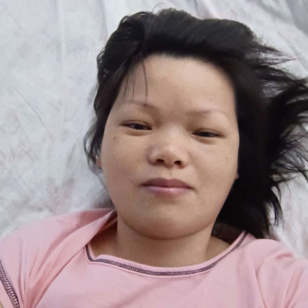 爱喝茶的阿利斯塔的照片