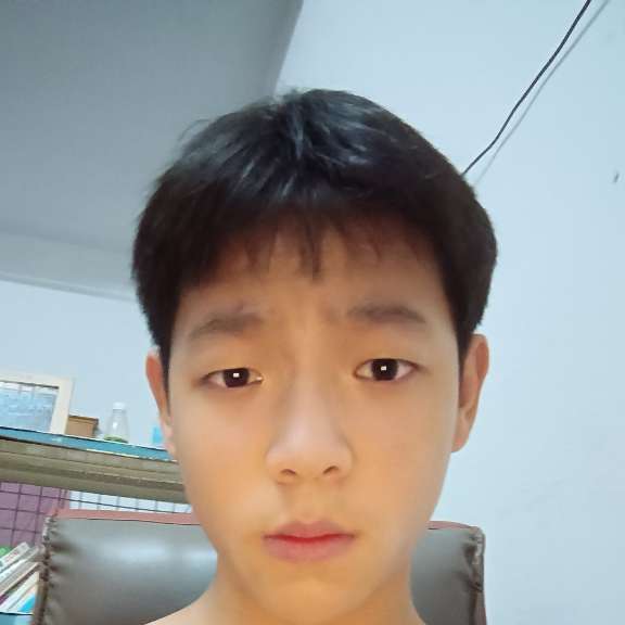 钢笔还透彻的照片