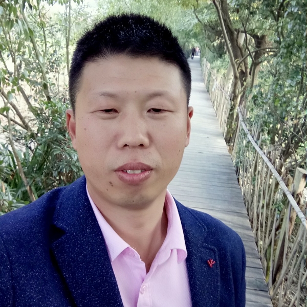 单身老爸A的照片