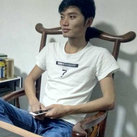 暖缃燧的照片