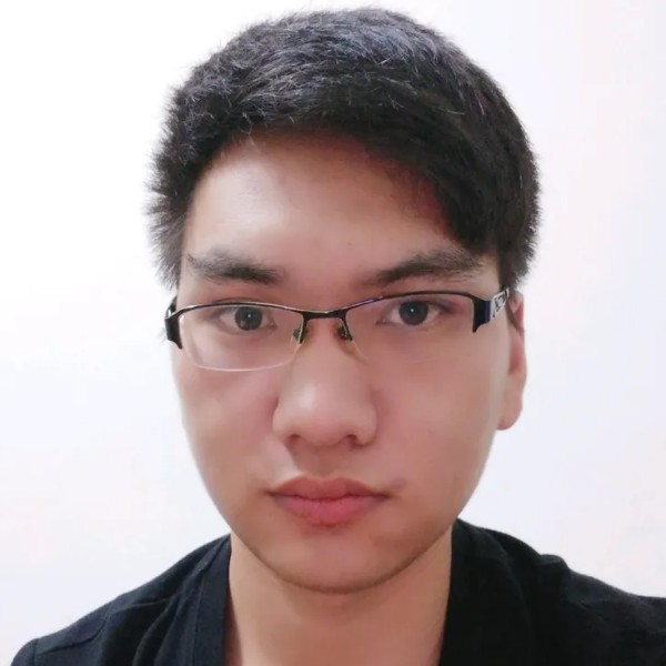 一大杯可乐的照片