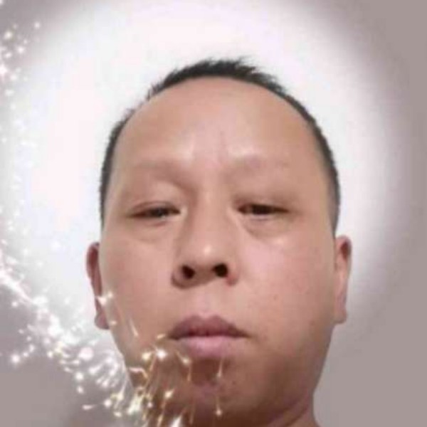 会撒娇笑逐风的照片