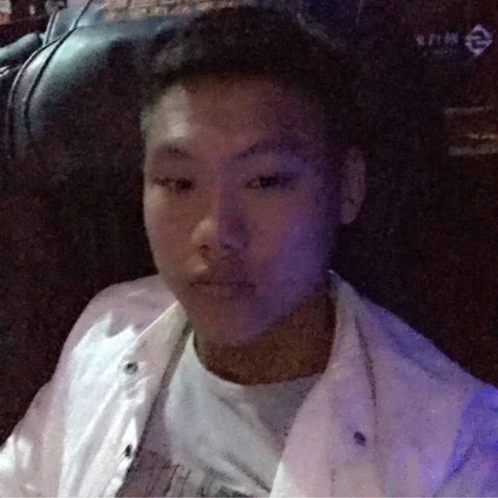 梦醒伤人心丶的照片