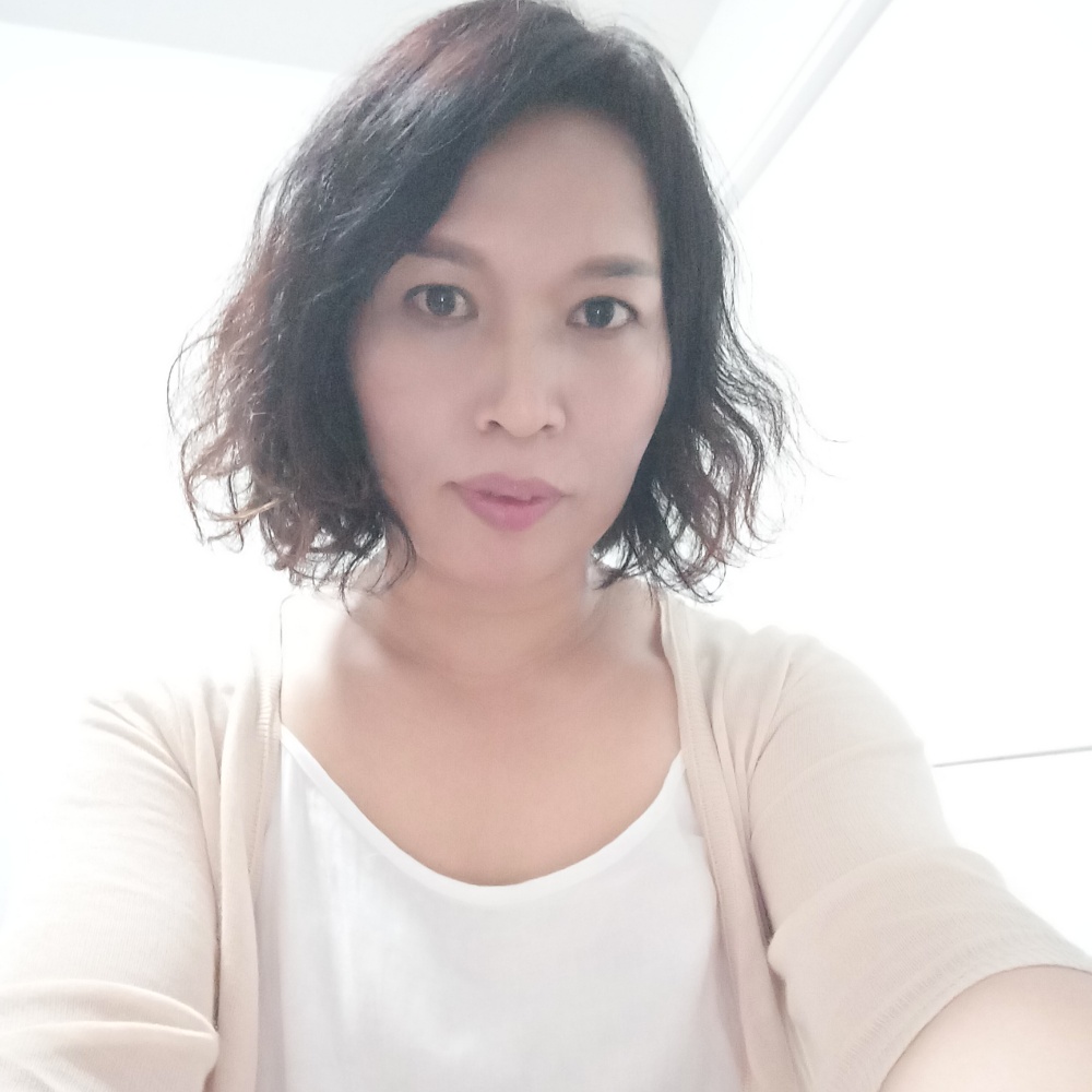 水中月影的照片