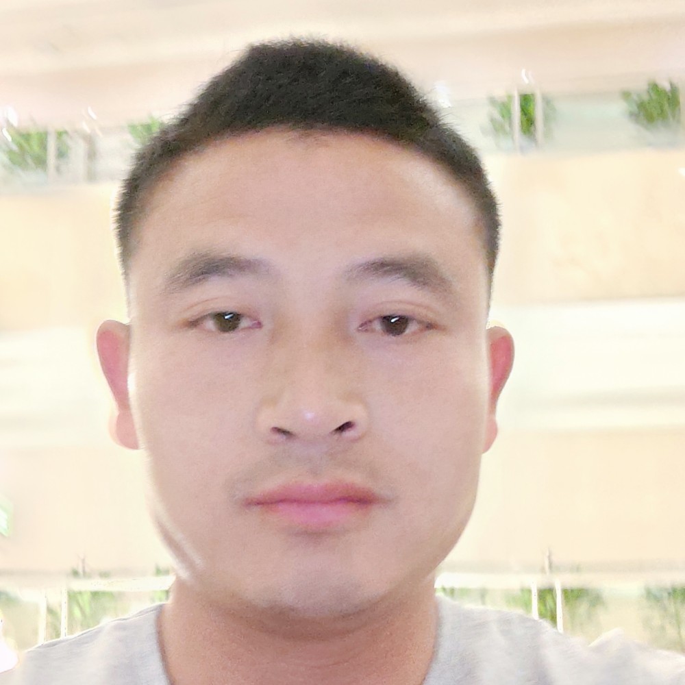 草莓给落寞的照片