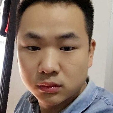 英勇有信封的照片