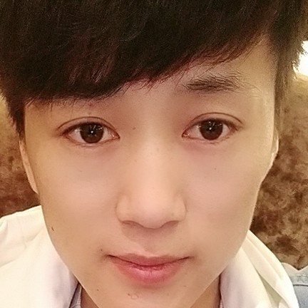 踏月而来的照片
